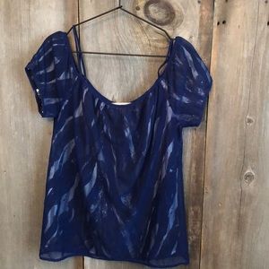 Michael Kors Cold Shoulder Blouse in Blue Print Size Medium